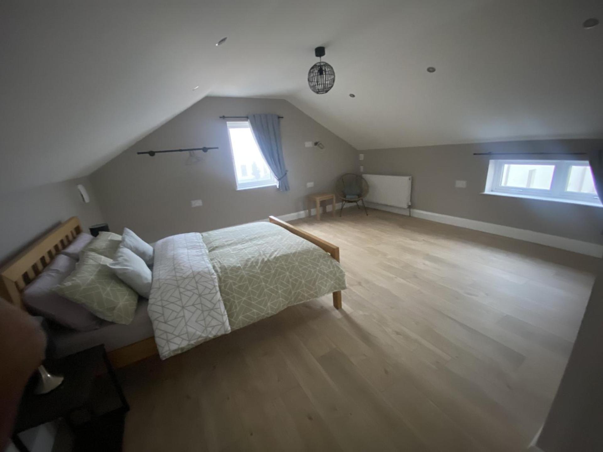 ホテル The Nest ニューリー エクステリア 写真